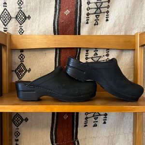 Black Dansko Sonja Clogs Size 9